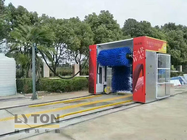 環(huán)保節(jié)水效率高！兩臺林頓龍門往復(fù)式全自動洗車機即將竣工！
