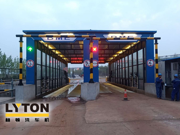 節(jié)能降耗、降本增效！定制款林頓工程類洗車機！鋼鐵廠、碼頭、工地專用！